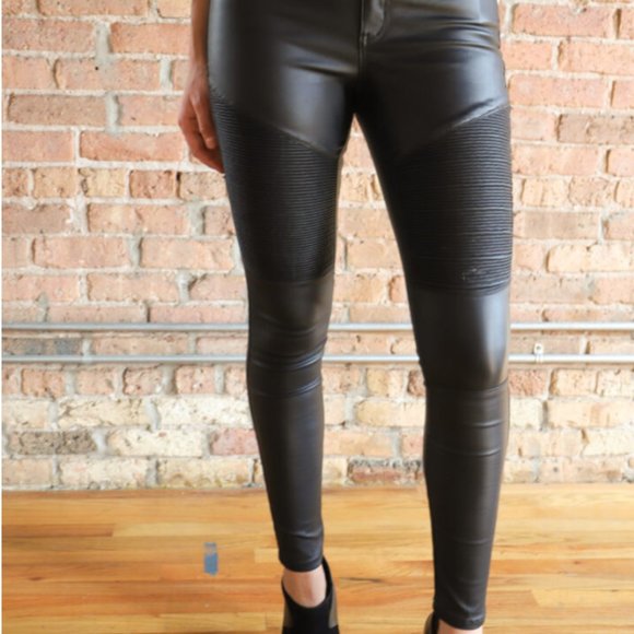 NWT Vegan leather skinny moto pants - Picture 10 of 10